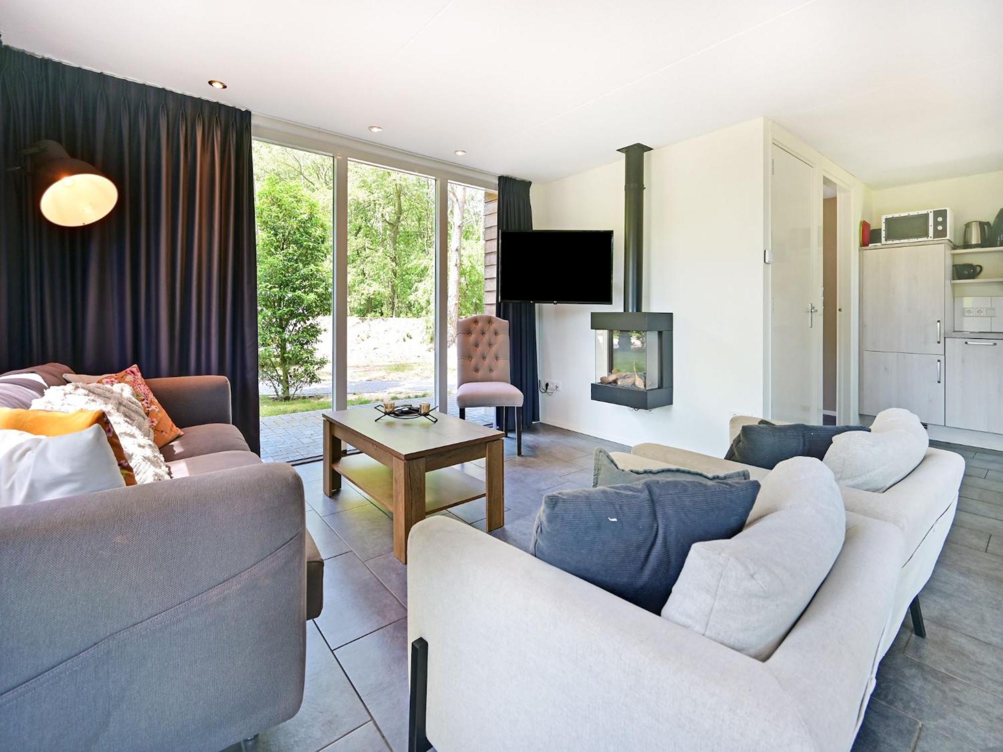 Chalet With Gorgeous View Of The Natural Surroundings Weerselo Exteriér fotografie