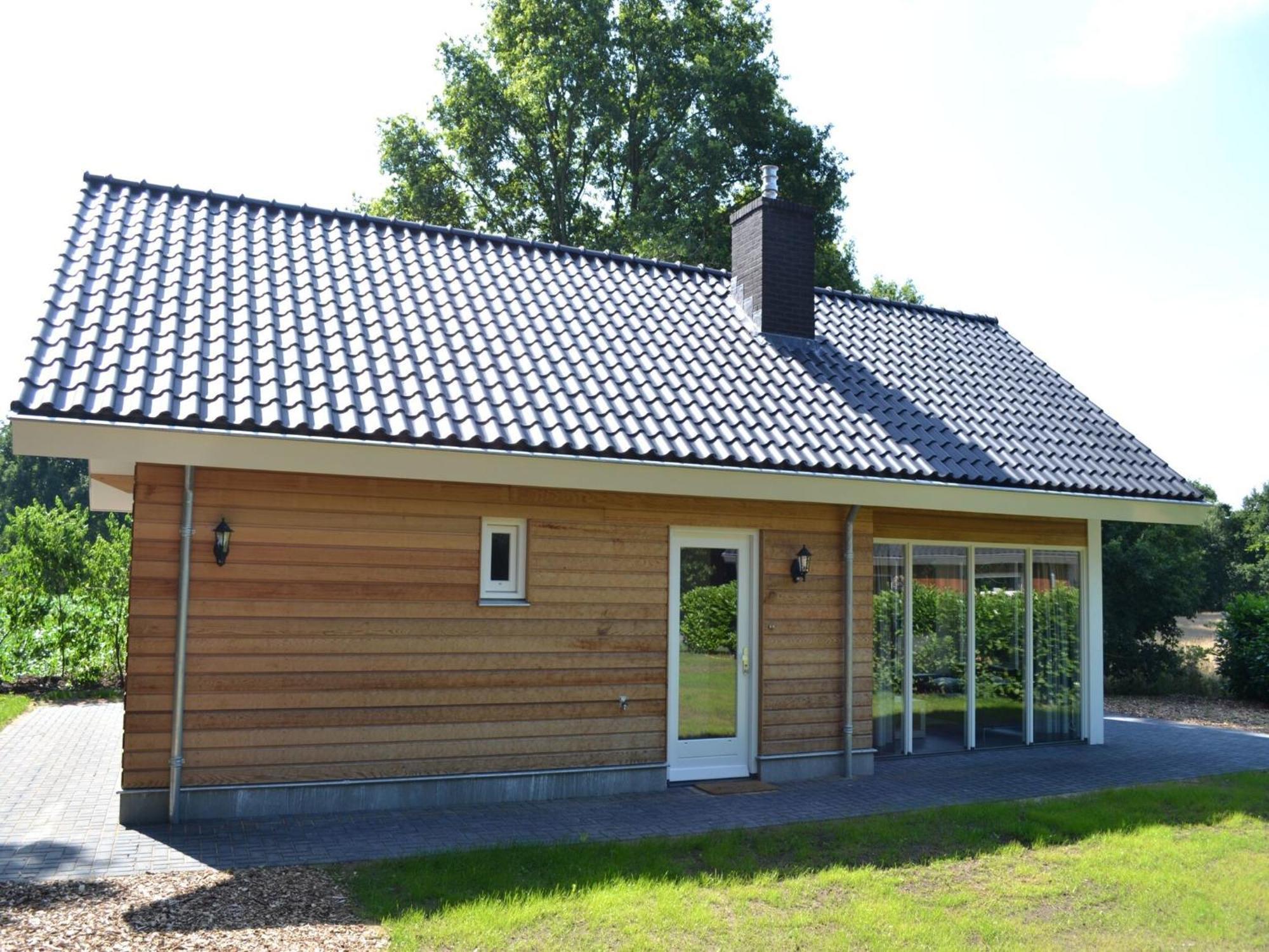 Chalet With Gorgeous View Of The Natural Surroundings Weerselo Exteriér fotografie