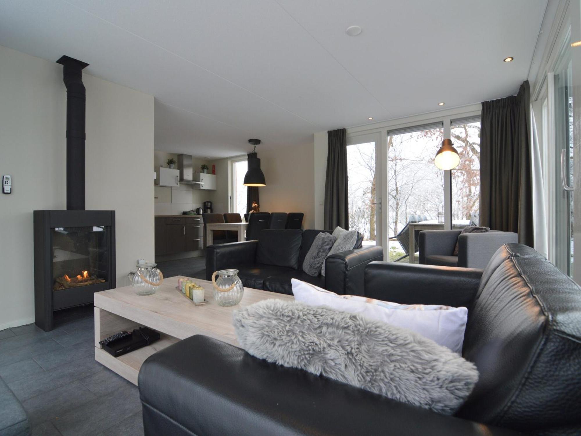 Chalet With Gorgeous View Of The Natural Surroundings Weerselo Exteriér fotografie