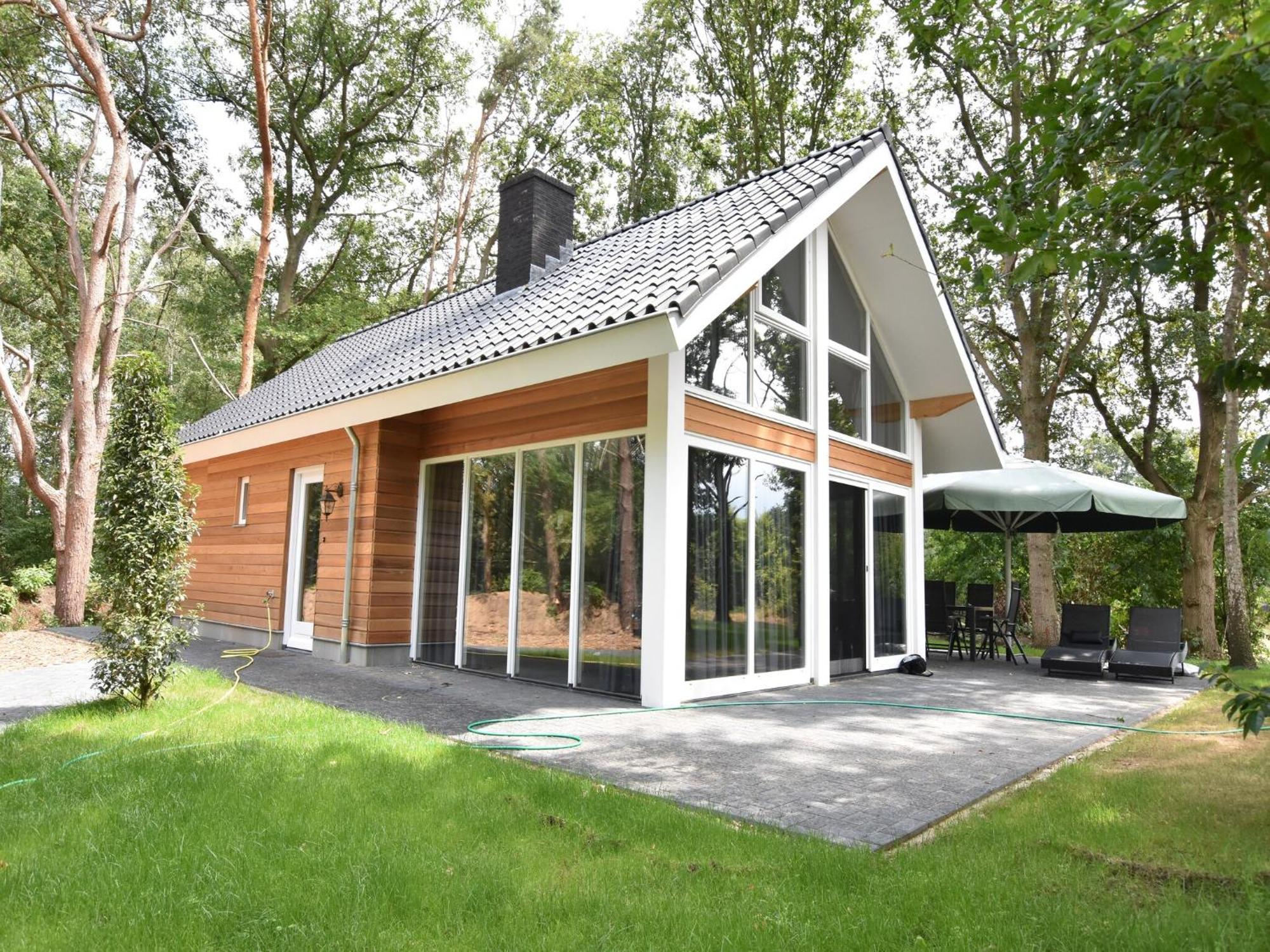 Chalet With Gorgeous View Of The Natural Surroundings Weerselo Exteriér fotografie